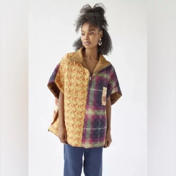 NWOT Urban Outfitters Unisex Quilted Mix Print Poncho. - Picture 2 of 7